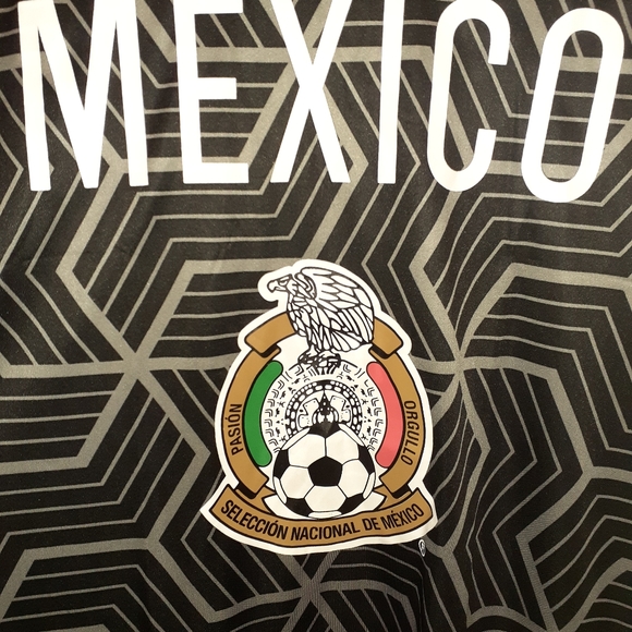 Mexico National Team Crest Jersey Small NWT - Picture 3 of 6